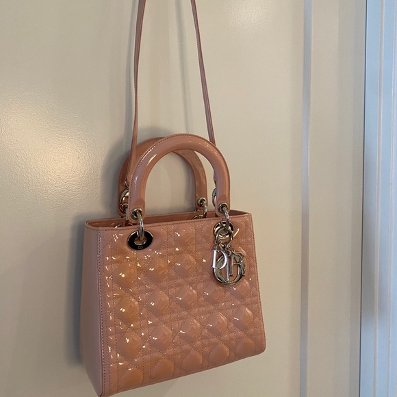 Lady Dior Bag Medium Pink - Picture 3 of 9